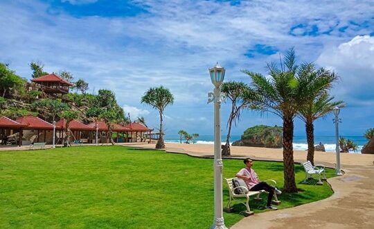 Destinasi Wisata Pantai Mesra Gunung Kidul
