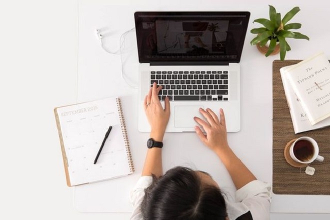 Tips Memilih Penulis Konten Situs Web
