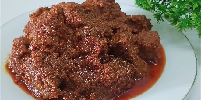 Cara Membuat Rendang Daging Sapi Asli Padang yang Empuk dan Lezat