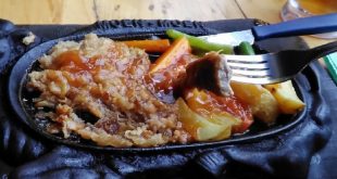 Rekomendasi Warung Steak Legendaris di Solo